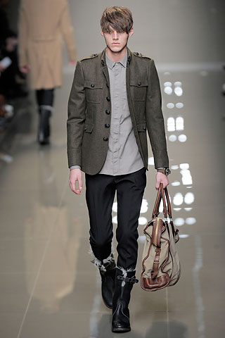 Burberry Prorsum / - 2010-2011